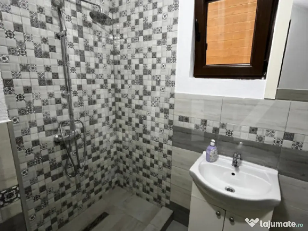 Cabana complet echipată în Băile Figa – 5 dormitoare, 2