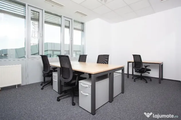 Spațiu de birou privat pentru 1 persoană în Regus Sun Business Centre