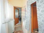 De vânzare casă cu 3 camere și teren 3205 mp în Sânn... 