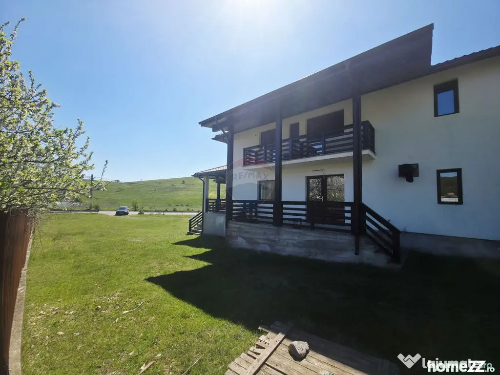Casa si teren zona Balaurul