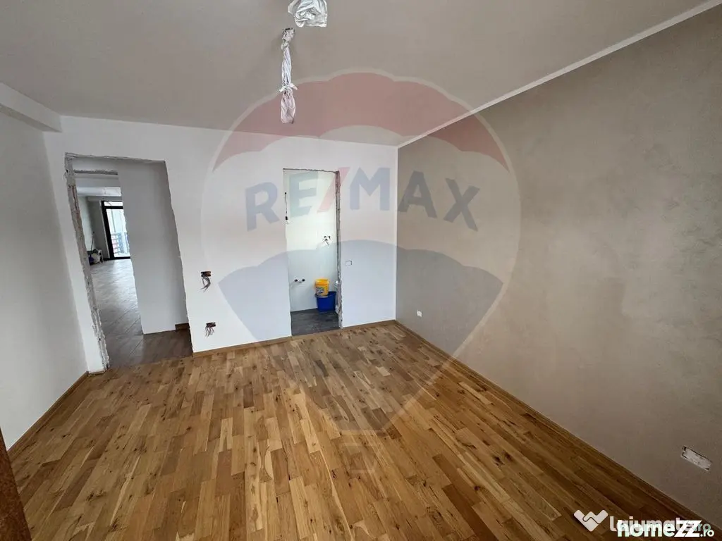 Casa si teren zona Balaurul