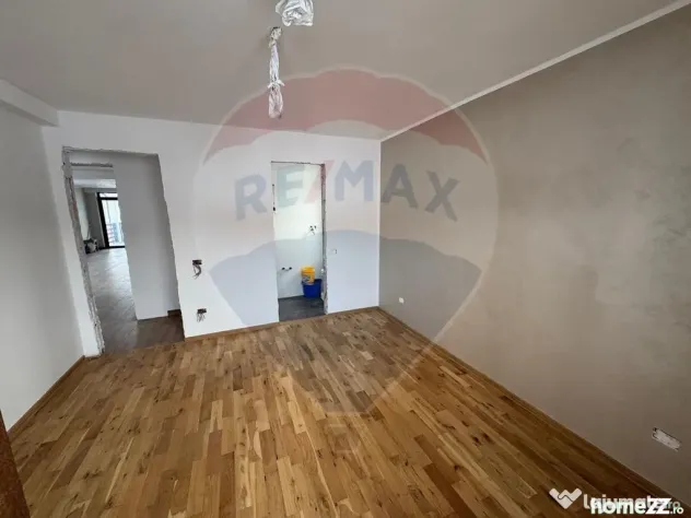 Casa si teren zona Balaurul