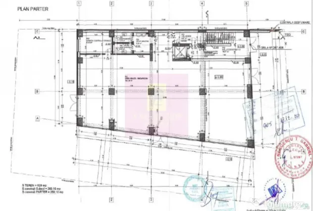 Vanzare spatiu comercial in zona Calea Vitan stradal, blo...