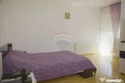 Casă cu piscină și teren de tenis – Girov, 10 min de...