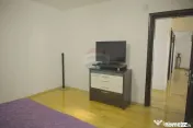 Casă cu piscină și teren de tenis – Girov, 10 min de...