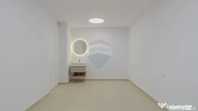 Clinica medicala-9 cabinete- URBAN PLAZA - bloc 15 parter!