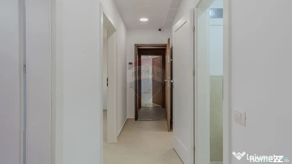 Clinica medicala-9 cabinete- URBAN PLAZA - bloc 15 parter!