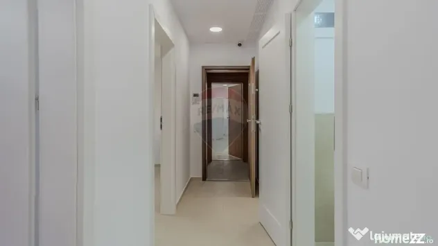 Clinica medicala-9 cabinete- URBAN PLAZA - bloc 15 parter!
