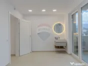 Clinica medicala-9 cabinete- URBAN PLAZA - bloc 15 parter! 