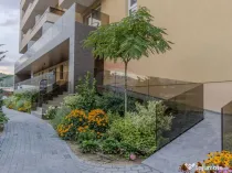 Clinica medicala-9 cabinete- URBAN PLAZA - bloc 15 parter!