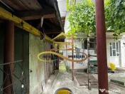 Casă individuală P+M în cartierul CFR Bacău 500 mp teren 