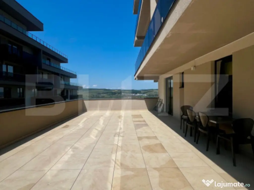 Exclusiv! Apartament 3 camere 75 mp, terasa 82 mp, 2 parcari