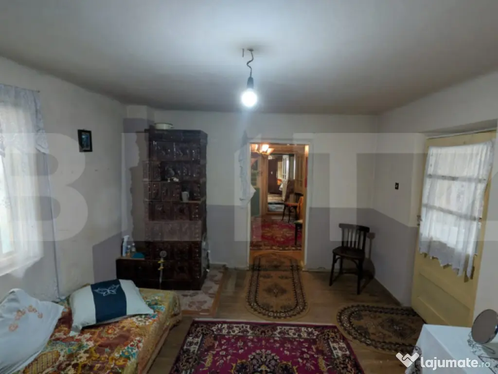 Bucșani 80mp, teren 2540mp casă de renovat