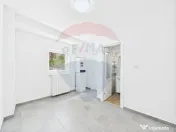 Vila S+P+2 de vanzare cu spatiu la parter, Petre Ispiresc... 