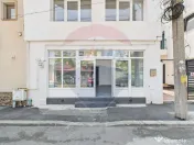 Vila S+P+2 de vanzare cu spatiu la parter, Petre Ispiresc... 