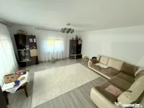 Casă spațioasă cu teren de 2100 mp și livadă – Brehui