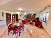 Casa Bunesti/La Cheie 