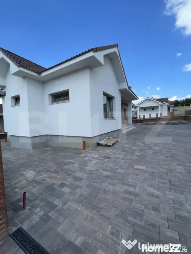 Casa pe un nivel, 120 mp utili, 580 mp de teren, Bistrita