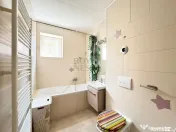De inchiriat apartament cu 2 camere in Avantgarden3 