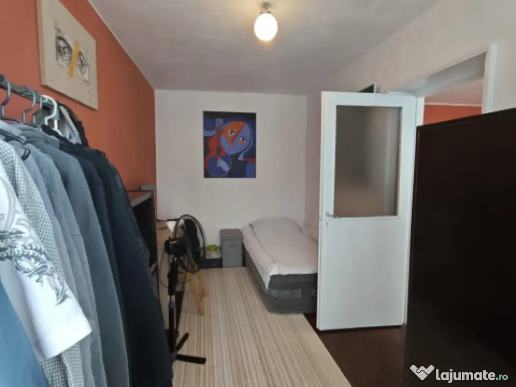 Apartament 4 camere, 2 băi, 70 mp – zonă verde și lini?