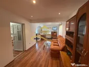 Casa de vanzare in Bacau Saucesti spatioasă cu etaj separat 