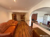 Casa de vanzare in Bacau Saucesti spatioasă cu etaj separat 