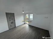 Casa de vanzare in Bacau Saucesti spatioasă cu etaj separat 