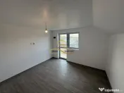Casa de vanzare in Bacau Saucesti spatioasă cu etaj separat 