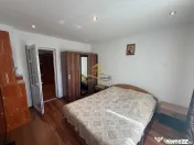Casa de vanzare in Bacau Saucesti spatioasă cu etaj separat 