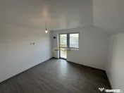 Casa de vanzare in Bacau Saucesti spatioasă cu etaj separat 