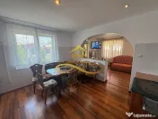 Casa de vanzare in Bacau Saucesti spatioasă cu etaj separat 