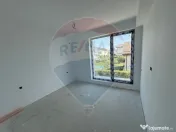 Casa de vanzare cu 5 camere și curte – Bragadiru 