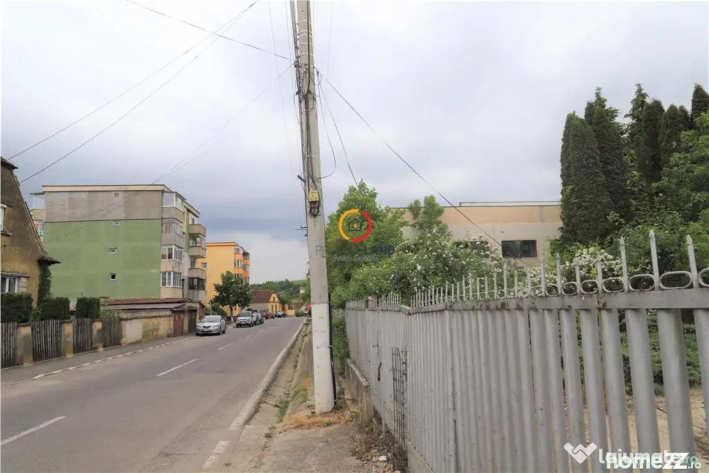 Imobil cu destinatii multiple strada Garoafelor nr 9 - Brasov (Brasov)