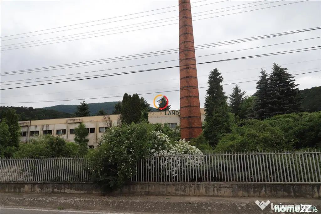 Imobil cu destinatii multiple strada Garoafelor nr 9 - Brasov (Brasov)