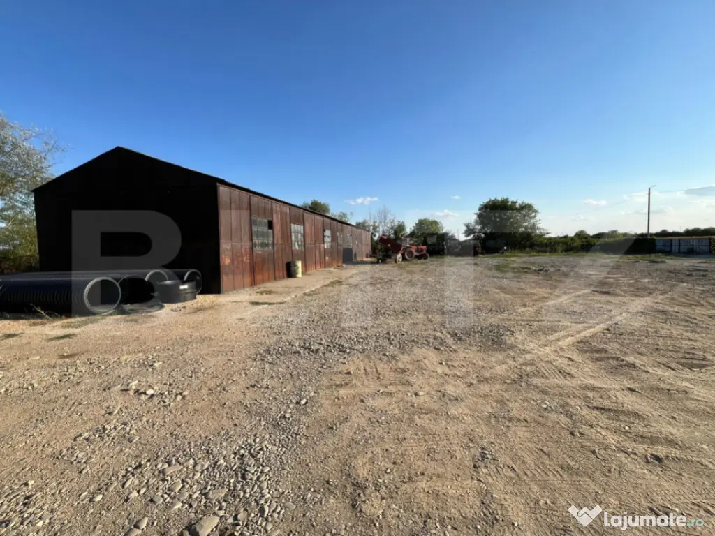 Spațiu industrial + spații de cazare/birouri de închiriat