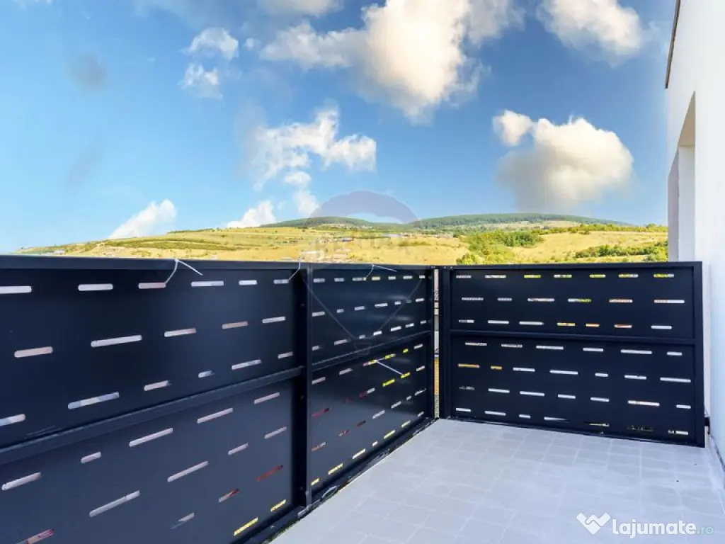 De vanzare duplex modern cu 4 camere, gradina si garaj, B...