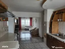 Apartament cu 3 Camere Decomandate Zona Marasesti