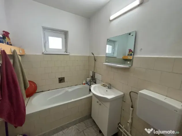 Apartament 3 camere, suprafata 75mp, Calarasilor Viziru 3