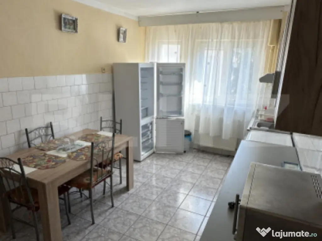Apartament semidecomandat cu 2 camere, mobilat - Nufarul