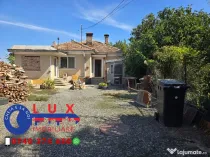 ID 6713 Casă de vânzare in Zona Piața Nouă