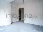 Ap. 3 Camere, 87 mp, decomandat, 2 balcoane, zona de case... 