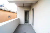 Ap. 3 Camere, 87 mp, decomandat, 2 balcoane, zona de case... 
