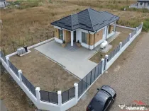 Casa de , in cartier nou Focsani Nord - Petresti -