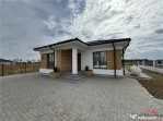 Casa de , in cartier nou Focsani Nord - Petresti -