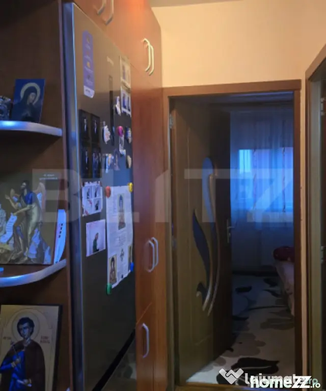 Apartament de vanzare, cu 3 camere, 66 mp, zona Burdea