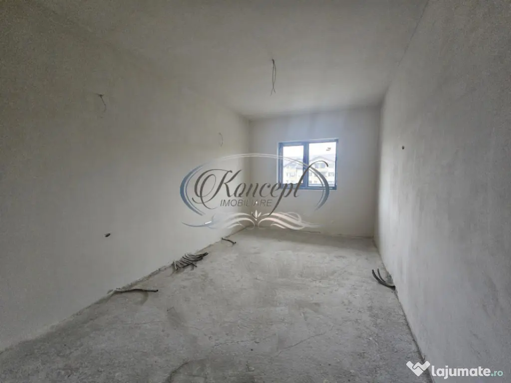 Casa de vanzare tip cvadruplex semifinisata zona Parcului Po