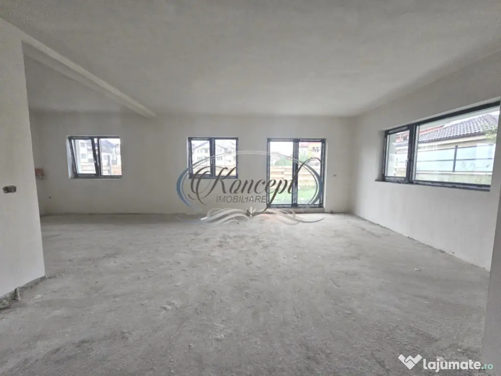 Casa de vanzare tip cvadruplex semifinisata zona Parcului Po