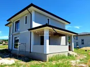 Vila individuala langa padure finisaje la alegere Corbeanca 