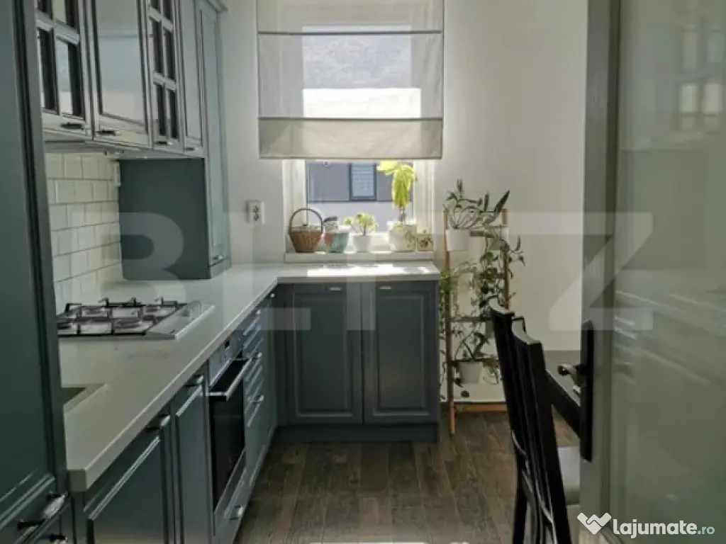 Apartament 82 mp, 2 dormitoare, 2 bai, living, laundry space