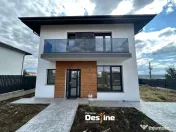 Comision 0% Casă individuala loc parcare si terasa Asfalt 